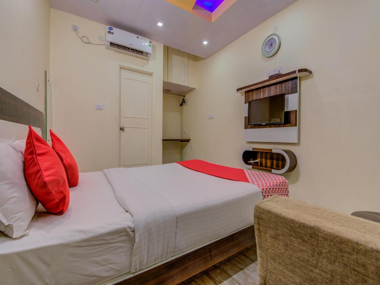 Oyo 18873 Hotel Comfort Deoghar Extérieur photo
